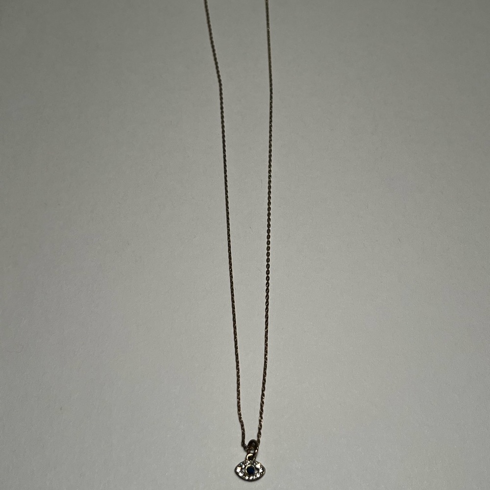 American Eagle eye short necklace